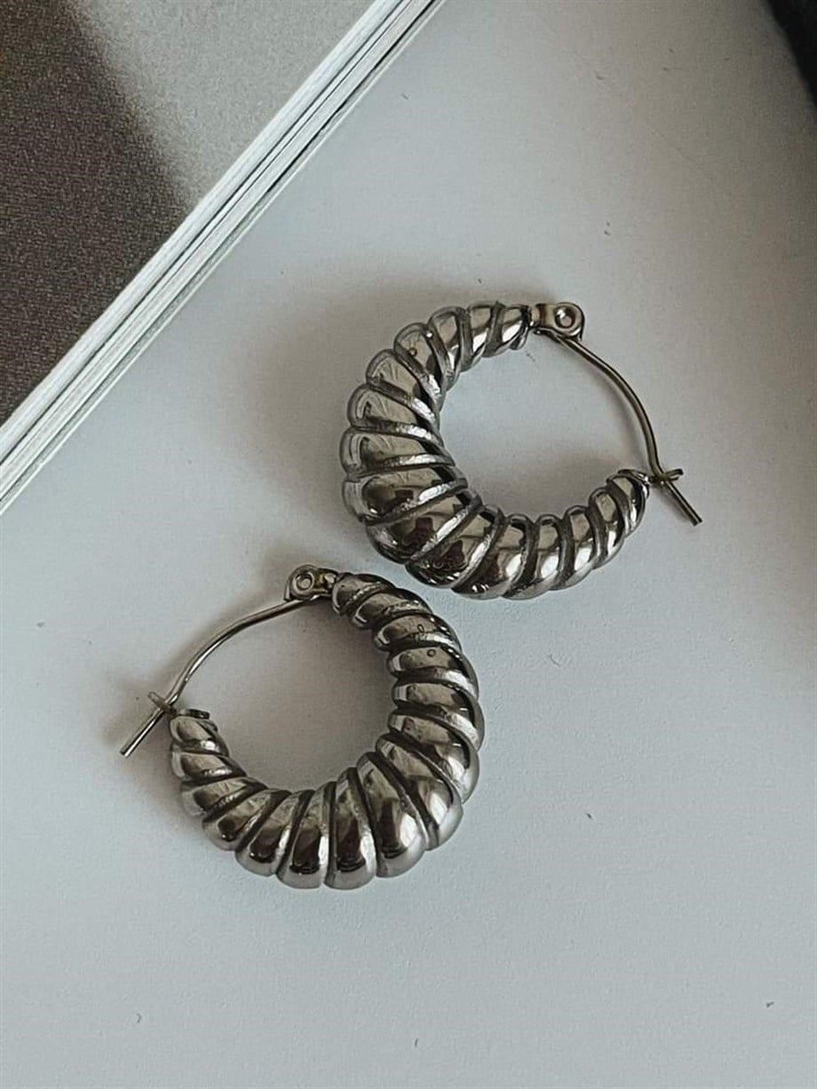 Çelik Gümüş Renk Midye Vintage Küpe (2 Cm)