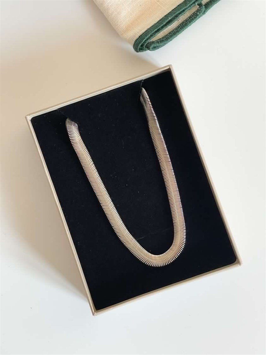 Çelik Gümüş Renk Snake Kolye (47 Cm)