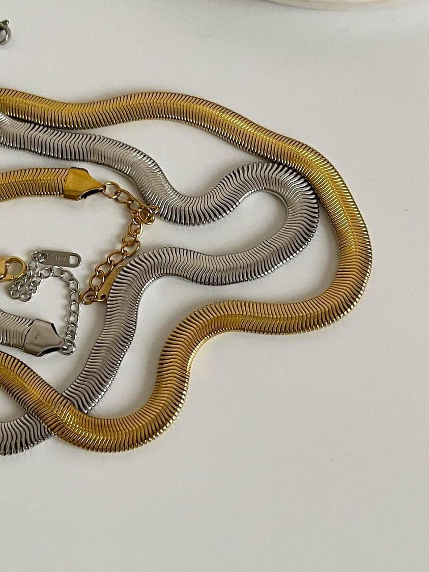 Çelik Gümüş Renk Snake Kolye (47 Cm)