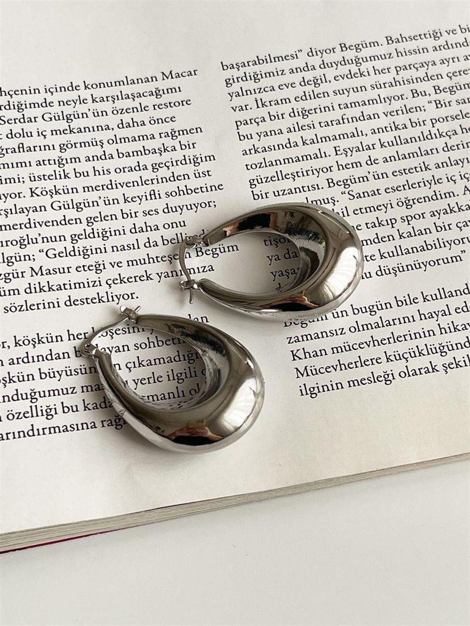 Çelik Gümüş Renk Steel Oval Halka Küpe (3.5 Cm)