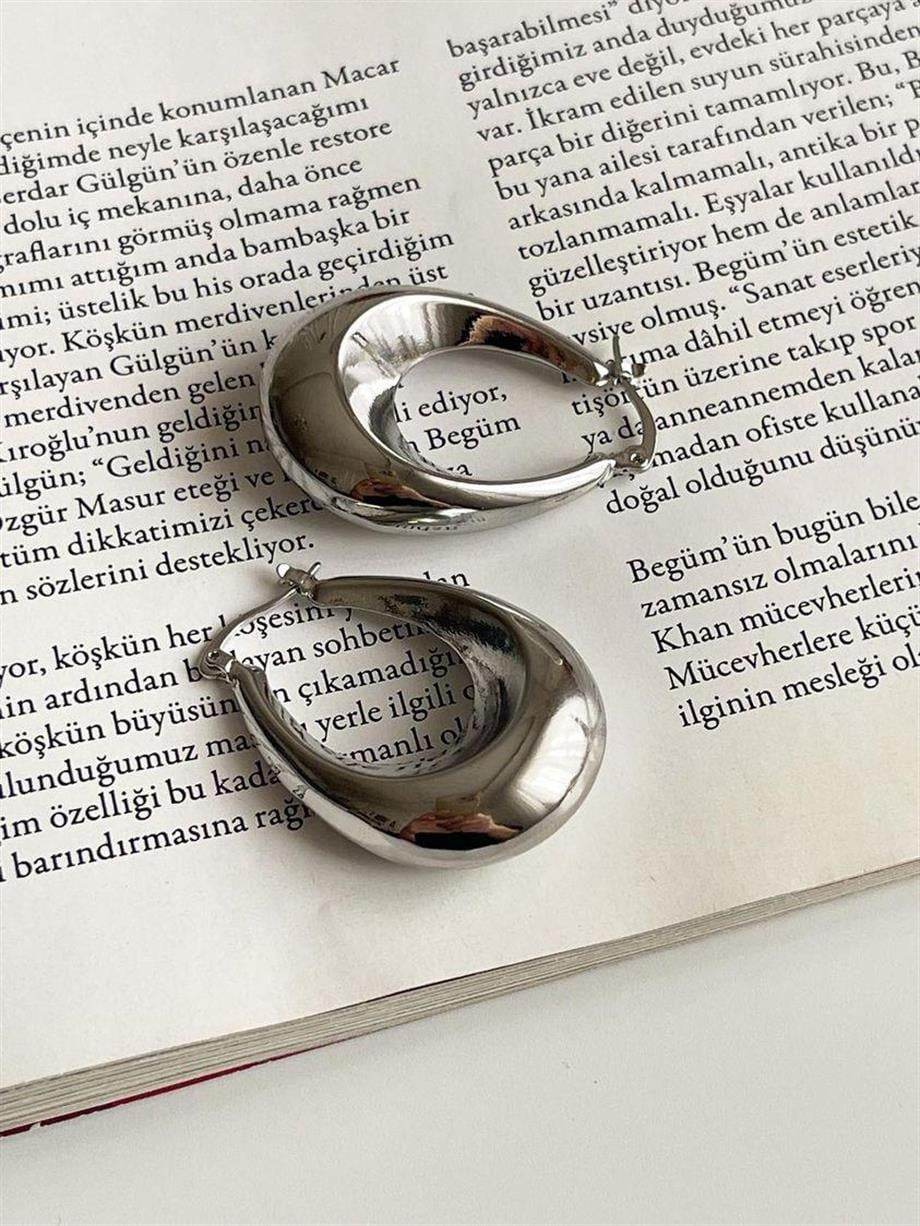 Çelik Gümüş Renk Steel Oval Halka Küpe (3.5 Cm)