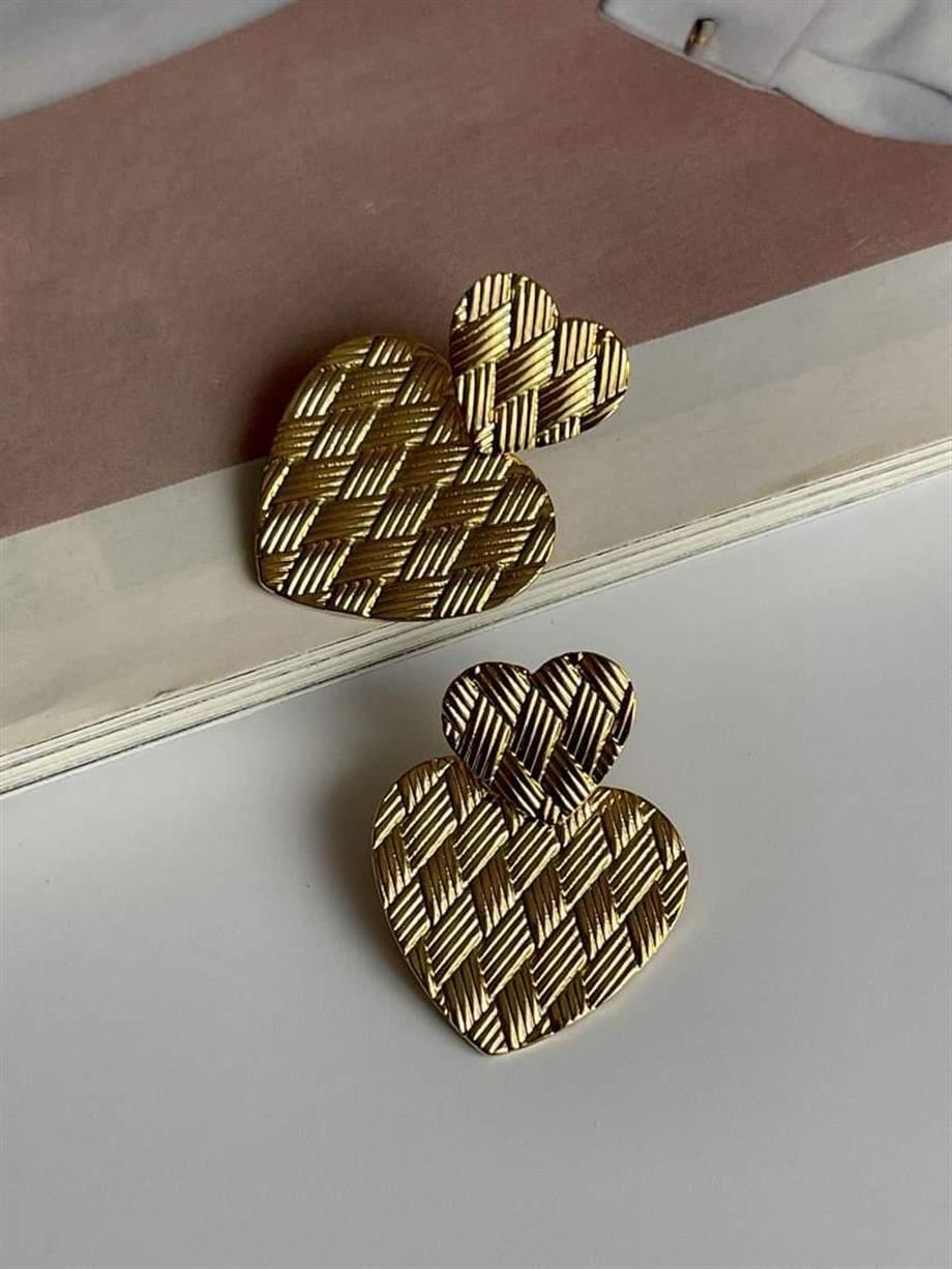 Çelik Kalpli Küpe  (3.5 Cm)
