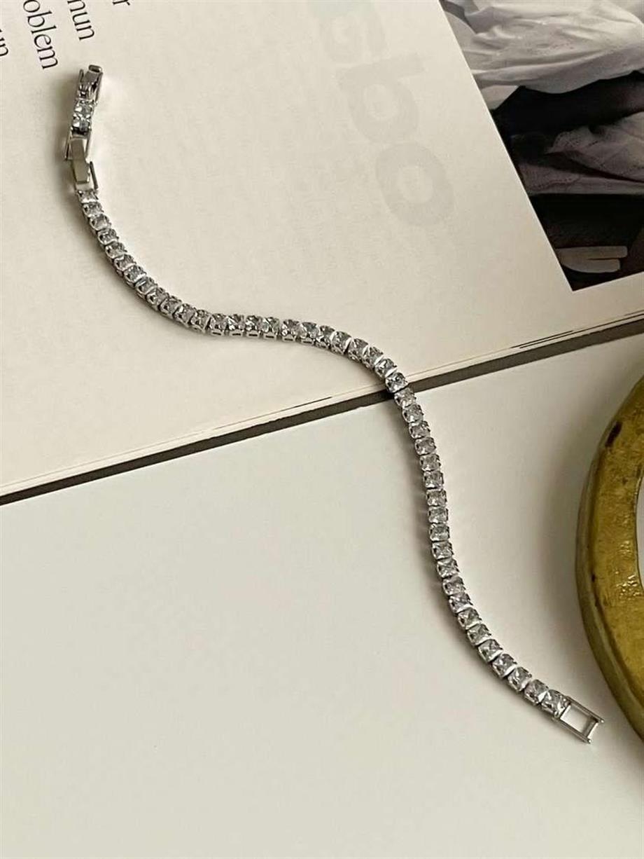 Çelik Kare Taşlı Gümüş Renk Su Yolu Bileklik (19 Cm)
