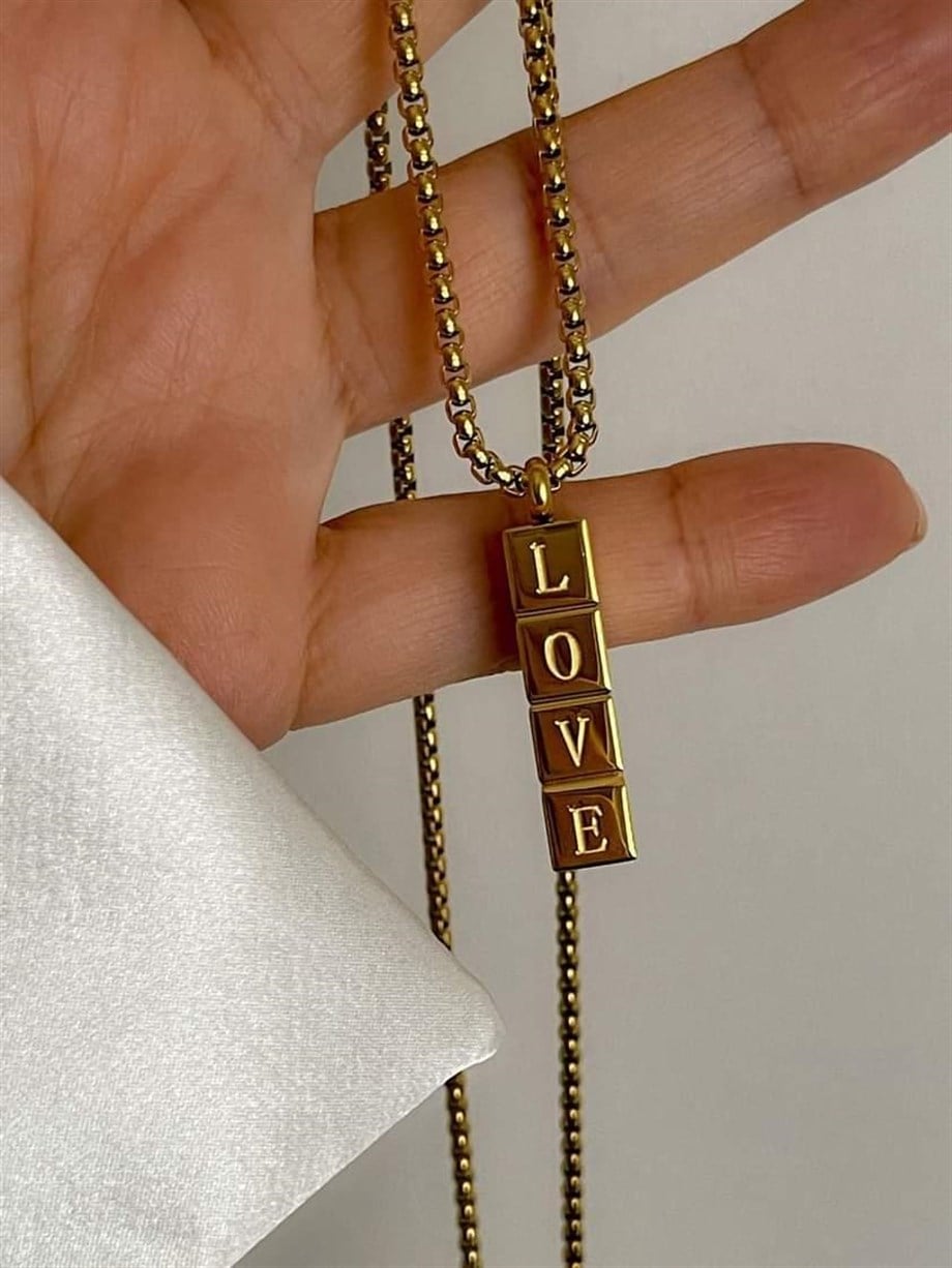 Çelik Love Küp Uzun Kolye (69 Cm)