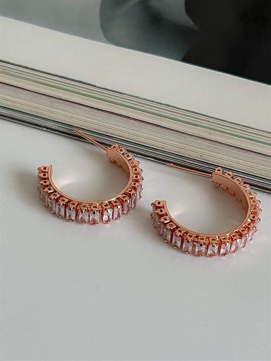 Çelik Pembe Baget Taşlı Halka Küpe (2.20 Cm)