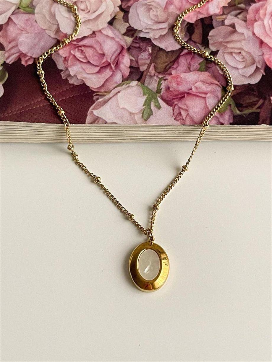 Çelik Sedefli Beyaz Oval Minimal Kolye (46 Cm)