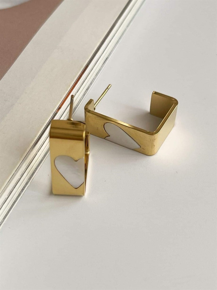 Çelik Sedefli Kalpli Kare Küpe (2 Cm)