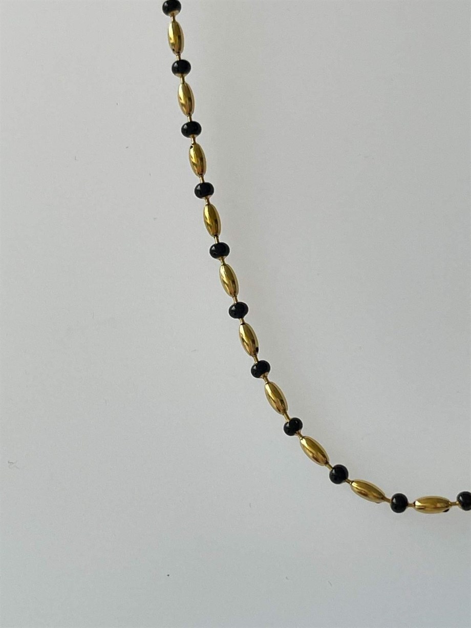Çelik Siyah Gold Boncuklu Kolye (46 Cm)
