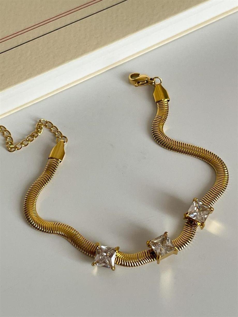 Çelik Snake Üzerine Baget Taşlı Bileklik (21 Cm)