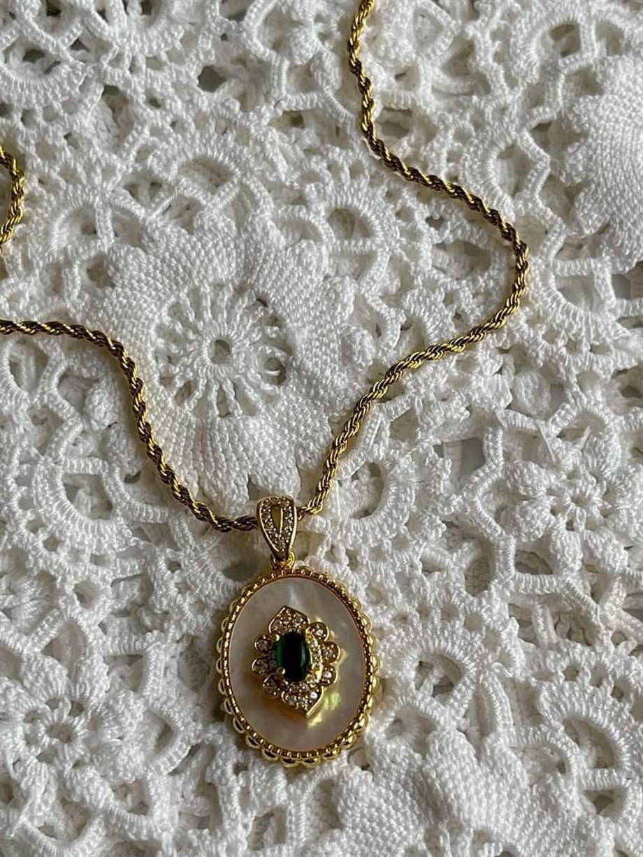Çelik Vintage Burgu Halat Yeşil Taşlı Kolye (48 Cm)