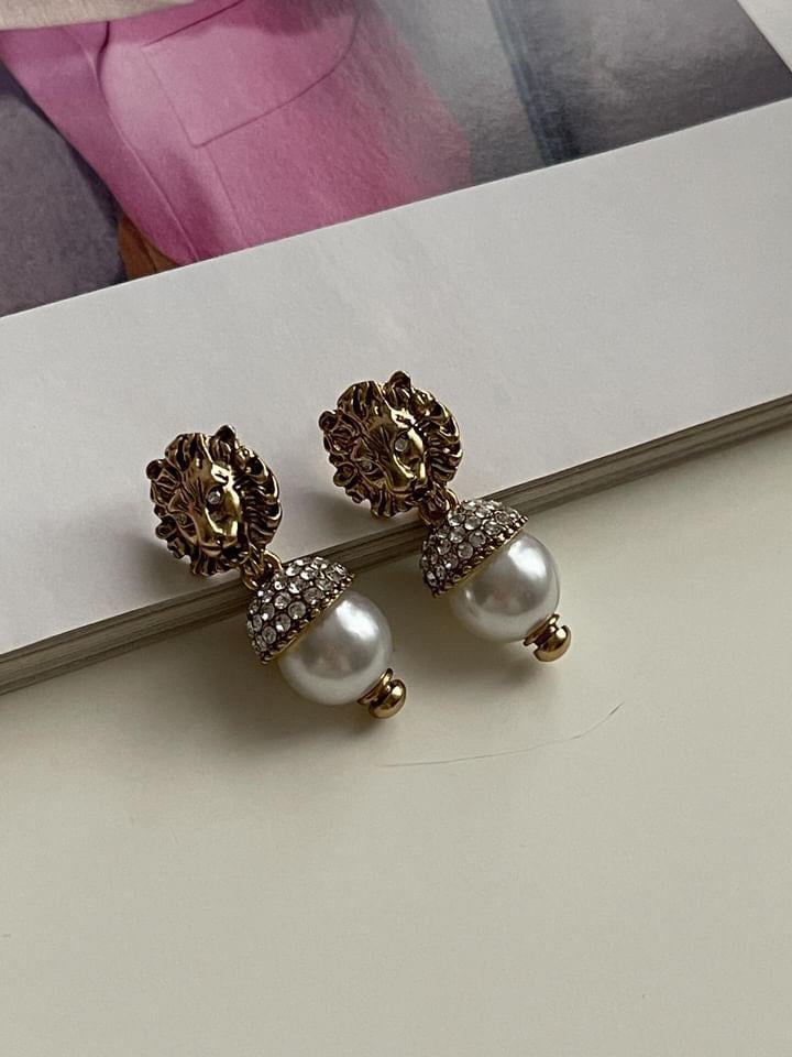 Gold İncili Aslanlı Küpe (3.30 Cm)