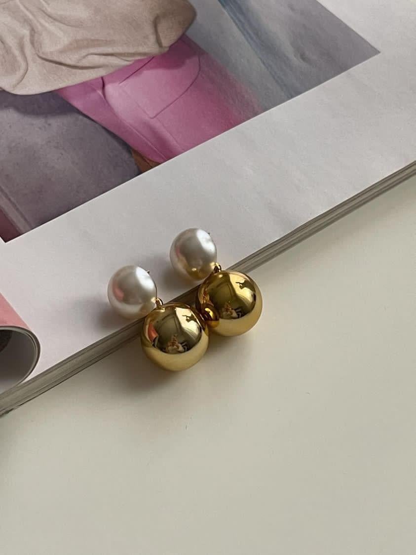 Gold Topçuklu İncili Küpe (3.20 Cm)