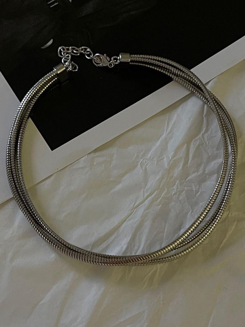 İthal Gümüş Renk Üçlü Cocker Kolye (43 Cm)