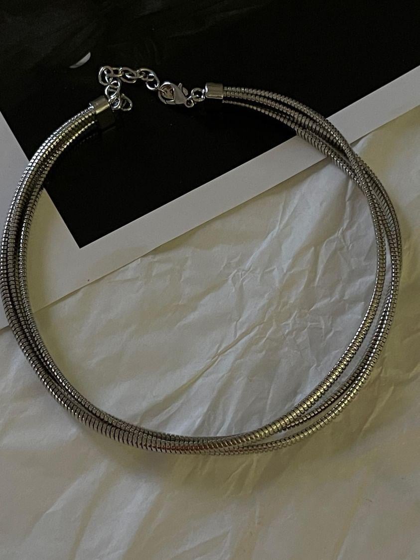 İthal Gümüş Renk Üçlü Cocker Kolye (43 Cm)