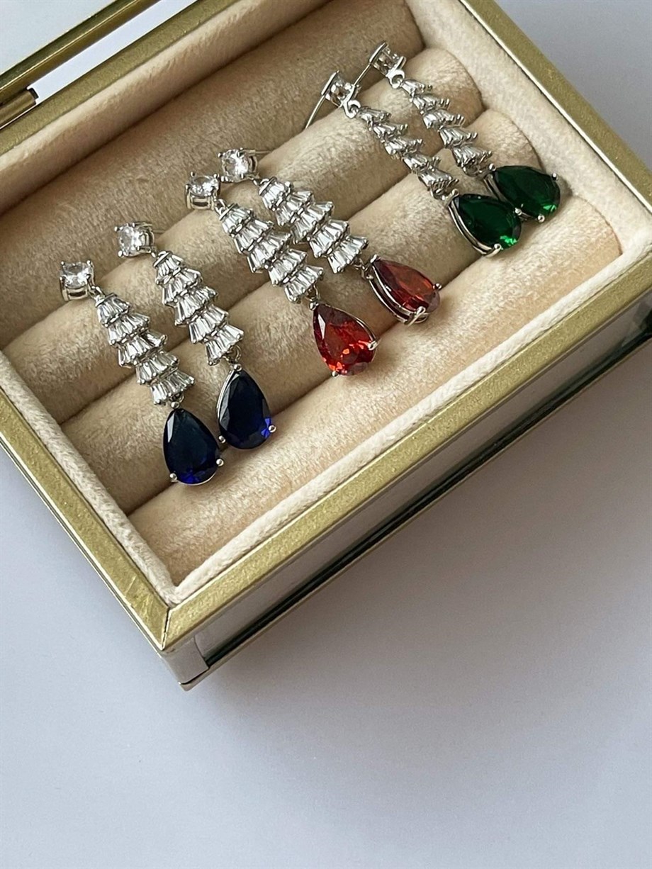 İthal Kırmızı Damla Taşlı Baget Küpe (4 Cm)