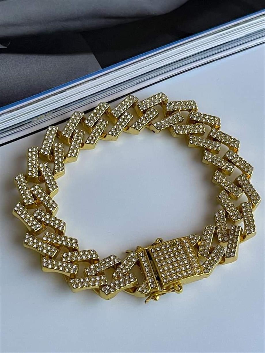 Özel Altın Kaplama Zirkon Taşlı Vip Kalın Bileklik (22 Cm)