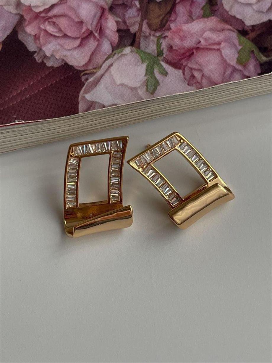 Özel Kaplama Baget Taşlı Küpe (2 Cm)