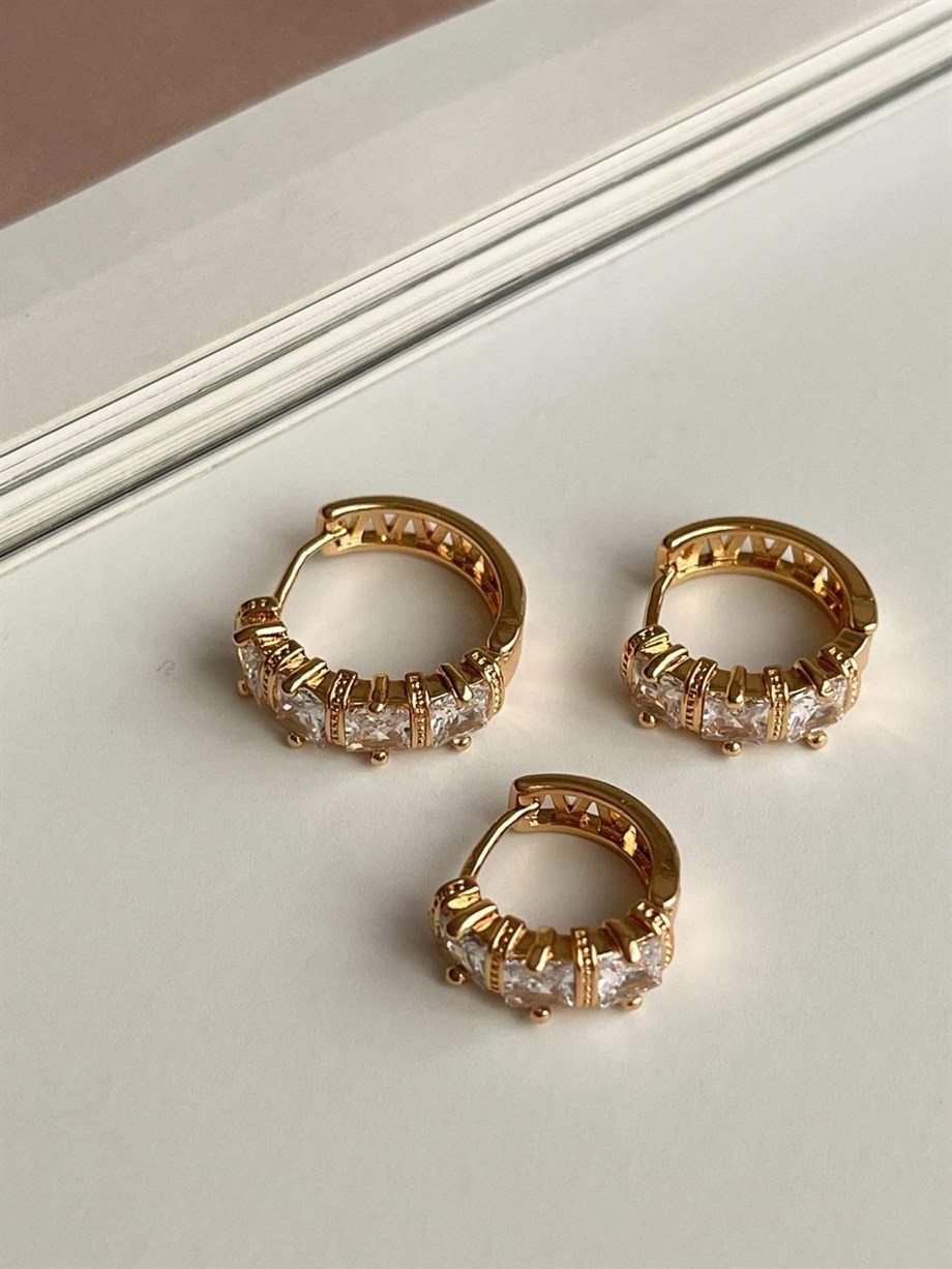 Özel Kaplama Gold Baget Taşlı Üçlü Küpe Seti (1.70 Cm)