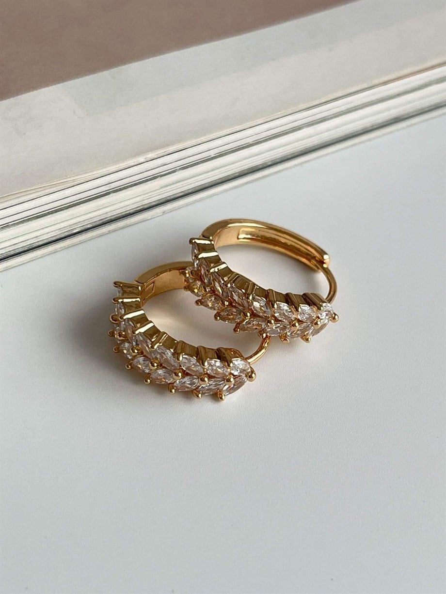 Özel Kaplama Gold Renk Baget Taşlı Halka Küpe (1.80 Cm)