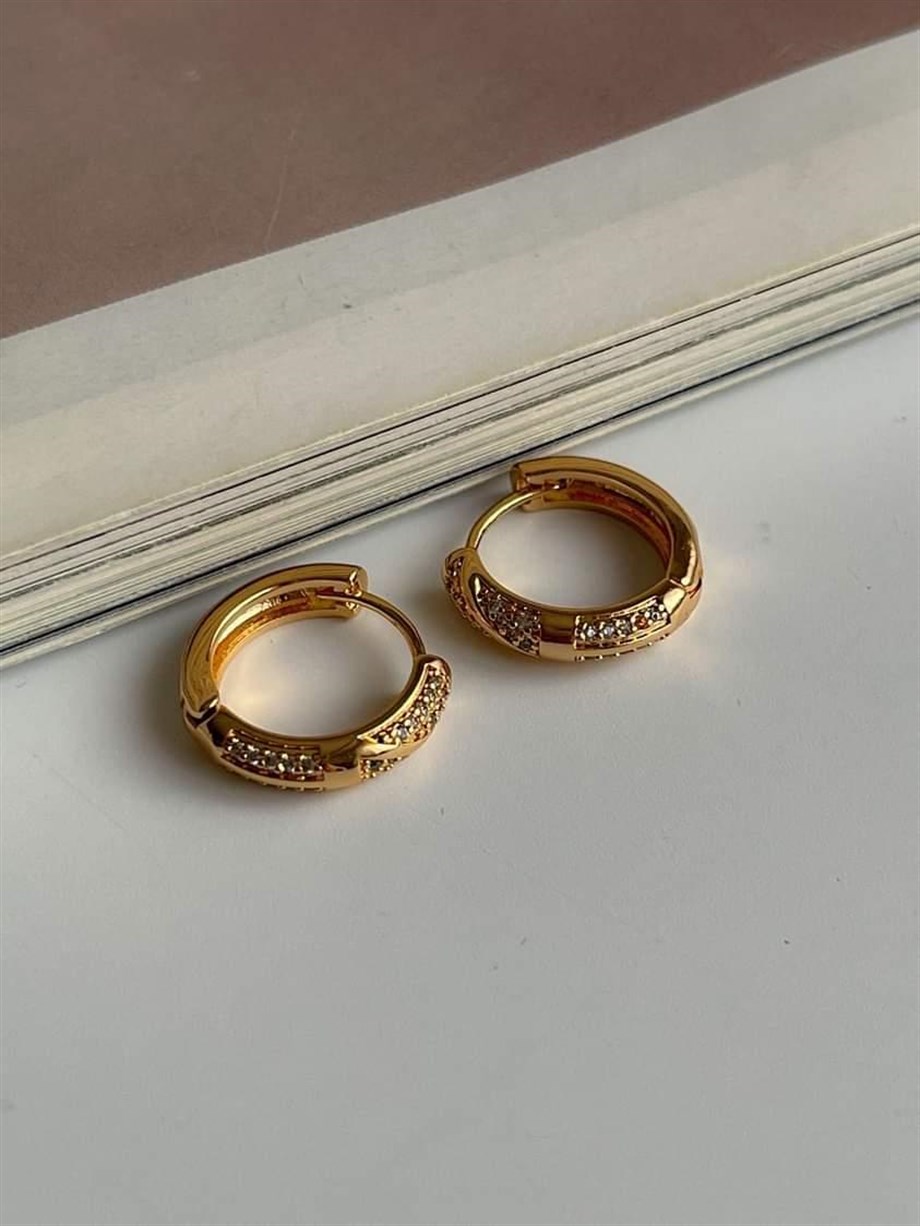 Özel Kaplama Gold Renk Baget Taşlı Küpe (1.50 Cm)
