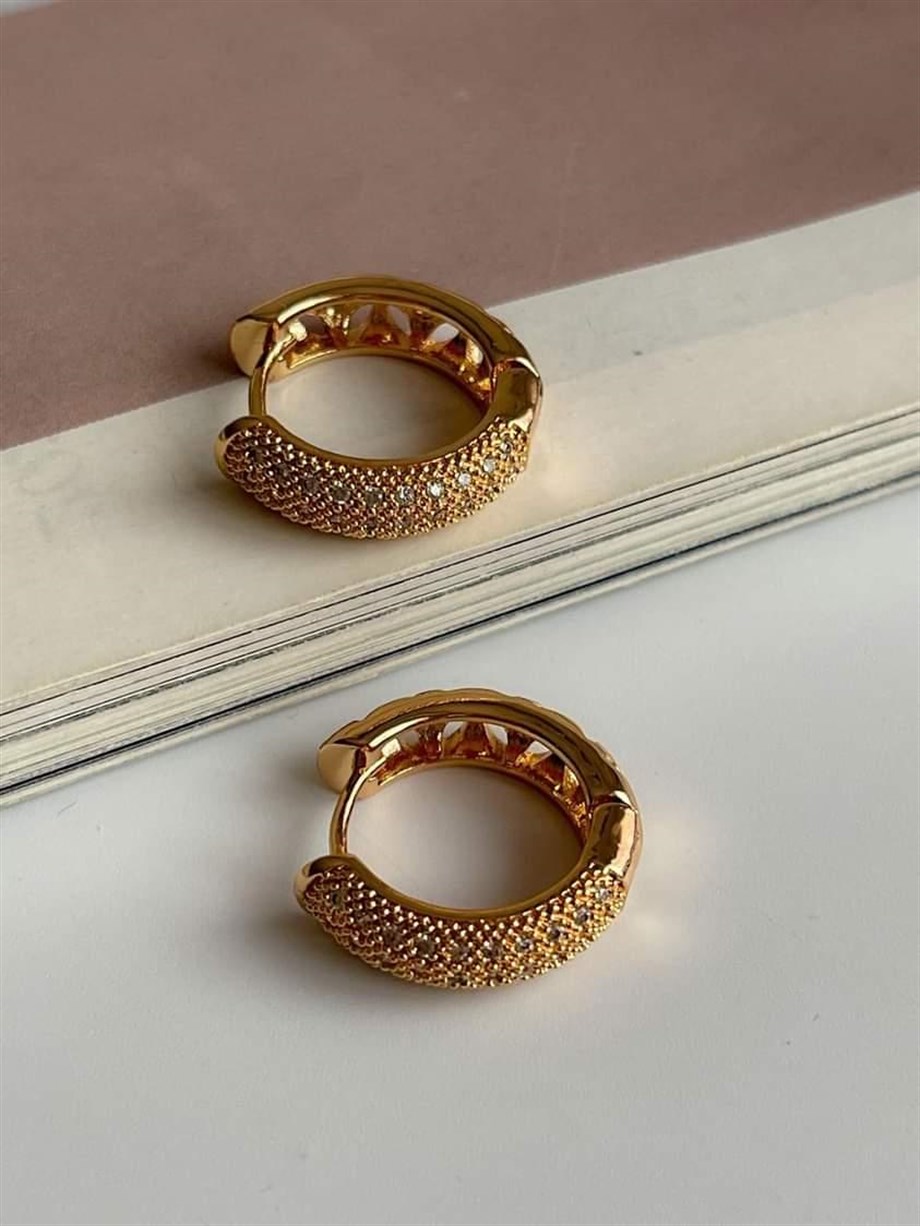 Özel Kaplama Gold Renk Baget Taşlı Küpe (1.90 Cm)
