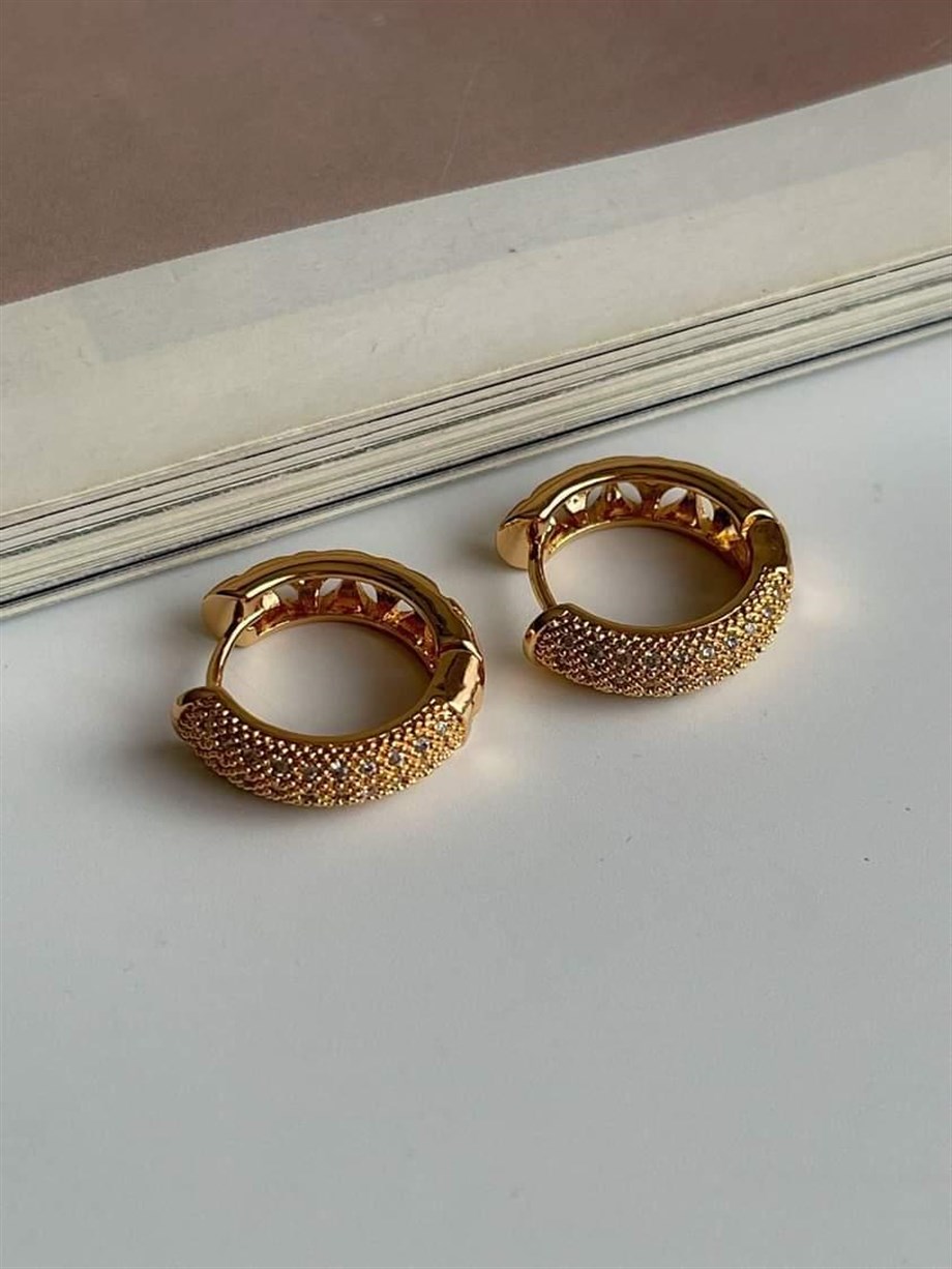 Özel Kaplama Gold Renk Baget Taşlı Küpe (1.90 Cm)