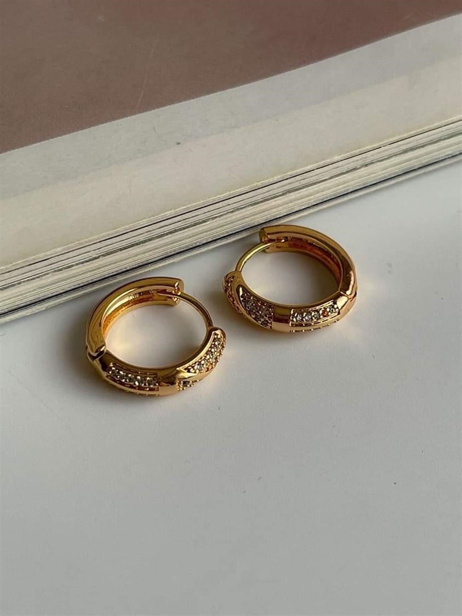 Özel Kaplama Gold Renk Baget Taşlı Küpe (1.50 Cm)