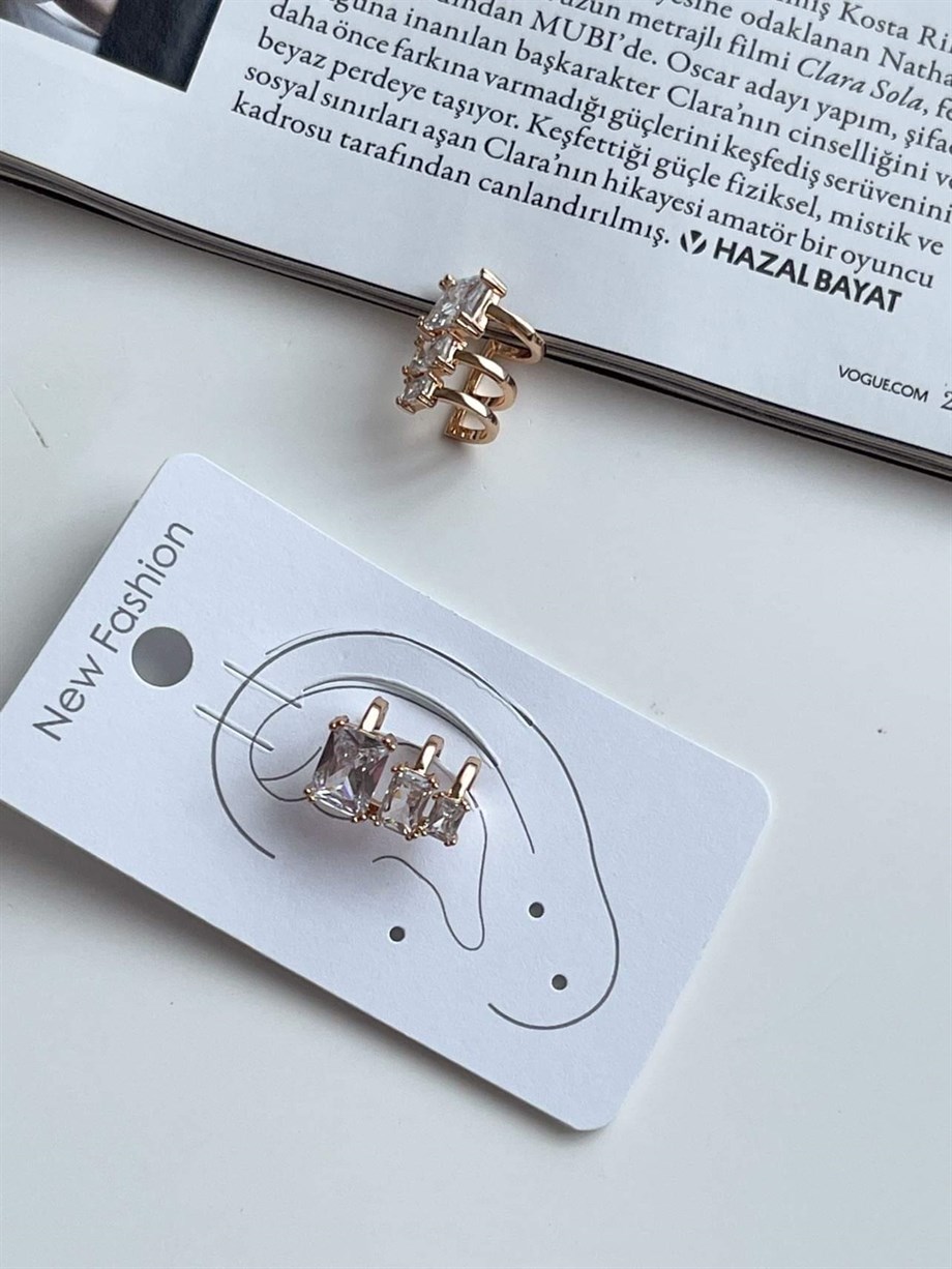 Özel Kaplama Gold Renk Baget Taşlı Tekli Ear Cuff Küpe (1.50 Cm)