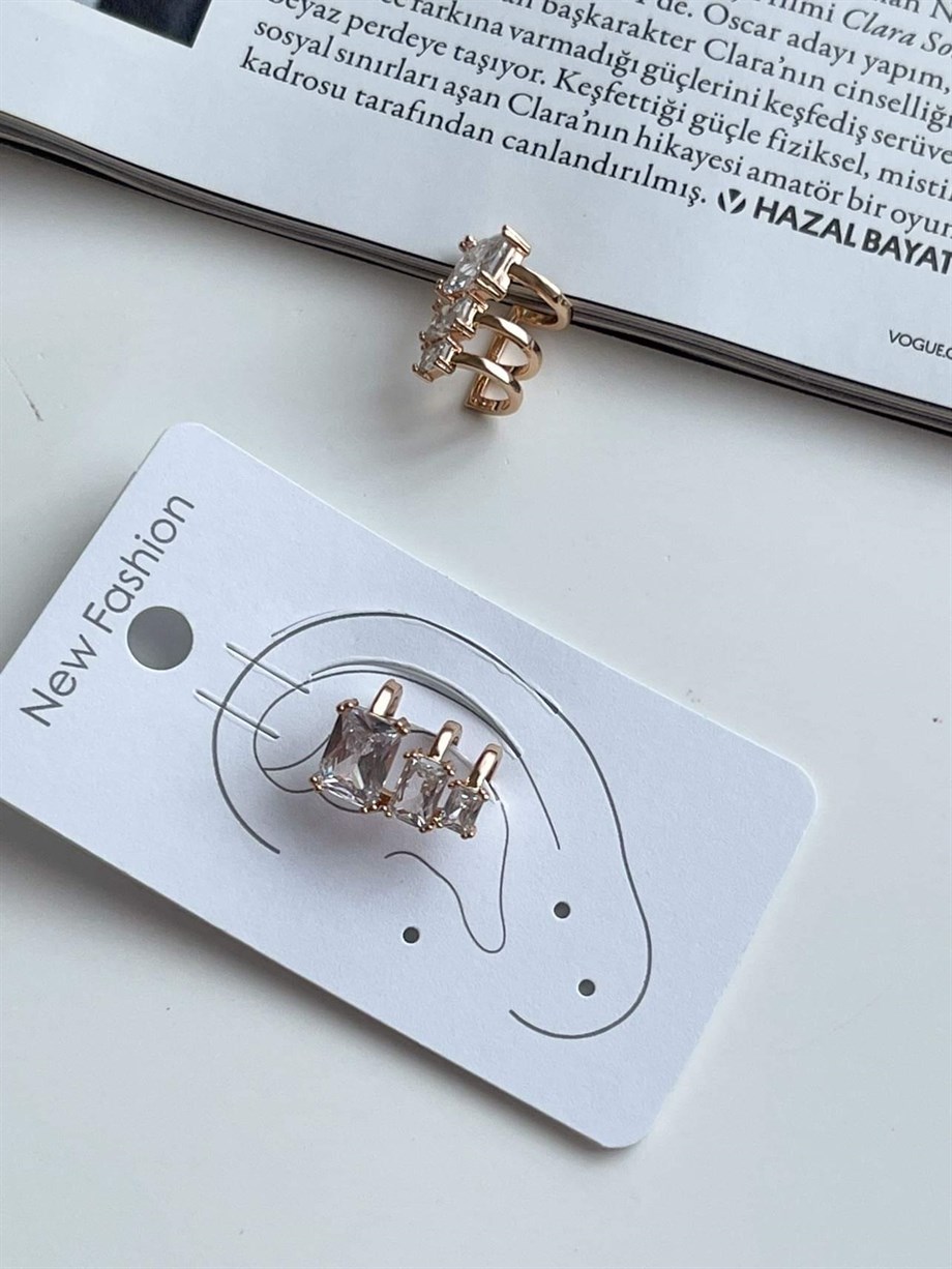 Özel Kaplama Gold Renk Baget Taşlı Tekli Ear Cuff Küpe (1.50 Cm)