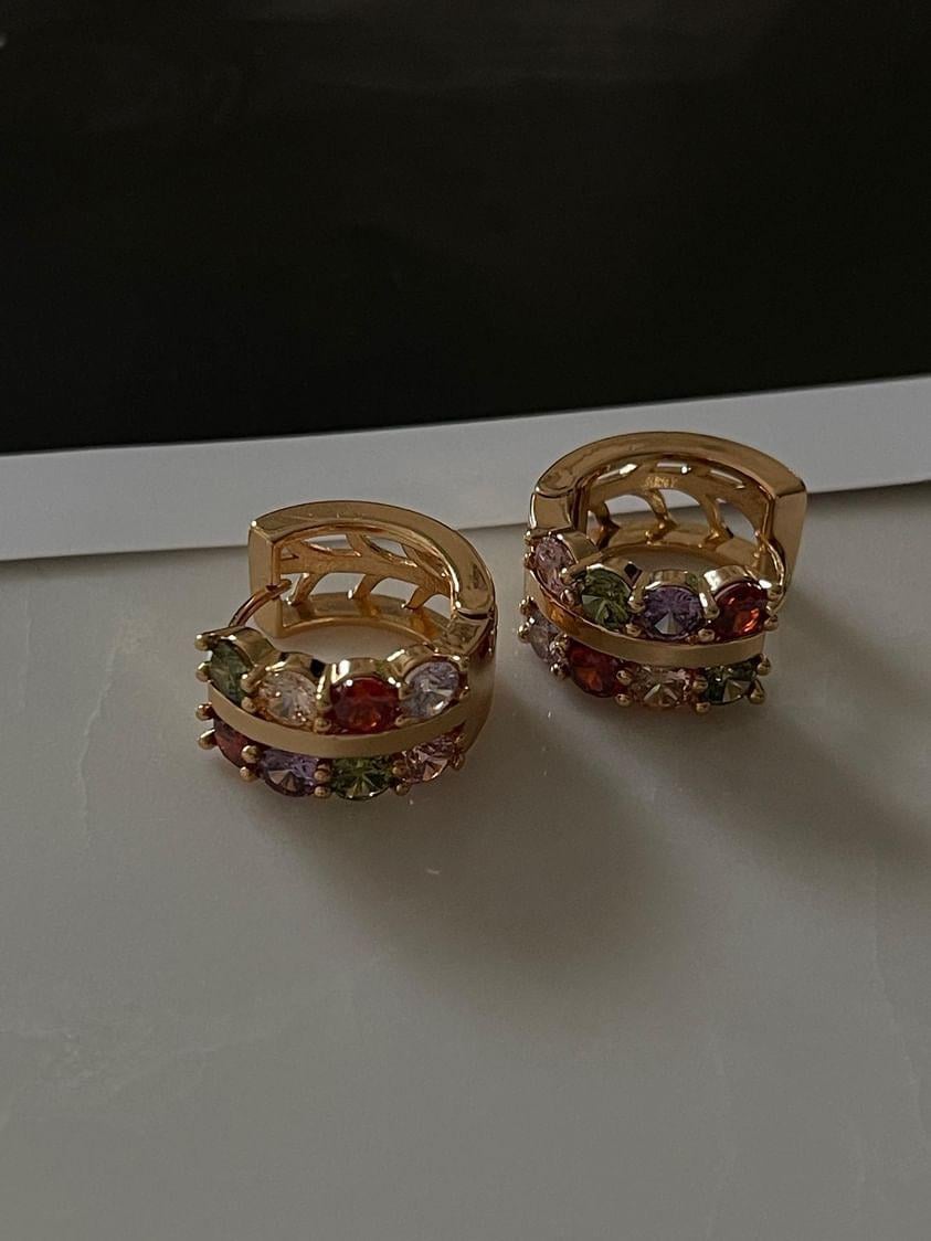 Özel Kaplama Gold Renk Renkli Zirkon Taşlı Luna Küpe (1.80 Cm)