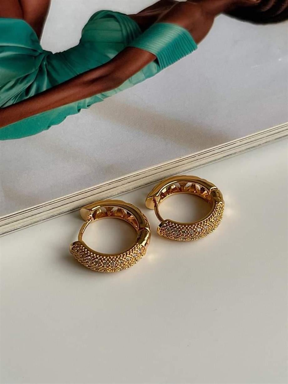 Özel Kaplama Gold Renk Zirkon Taşlı Halka Küpe (2 Cm)