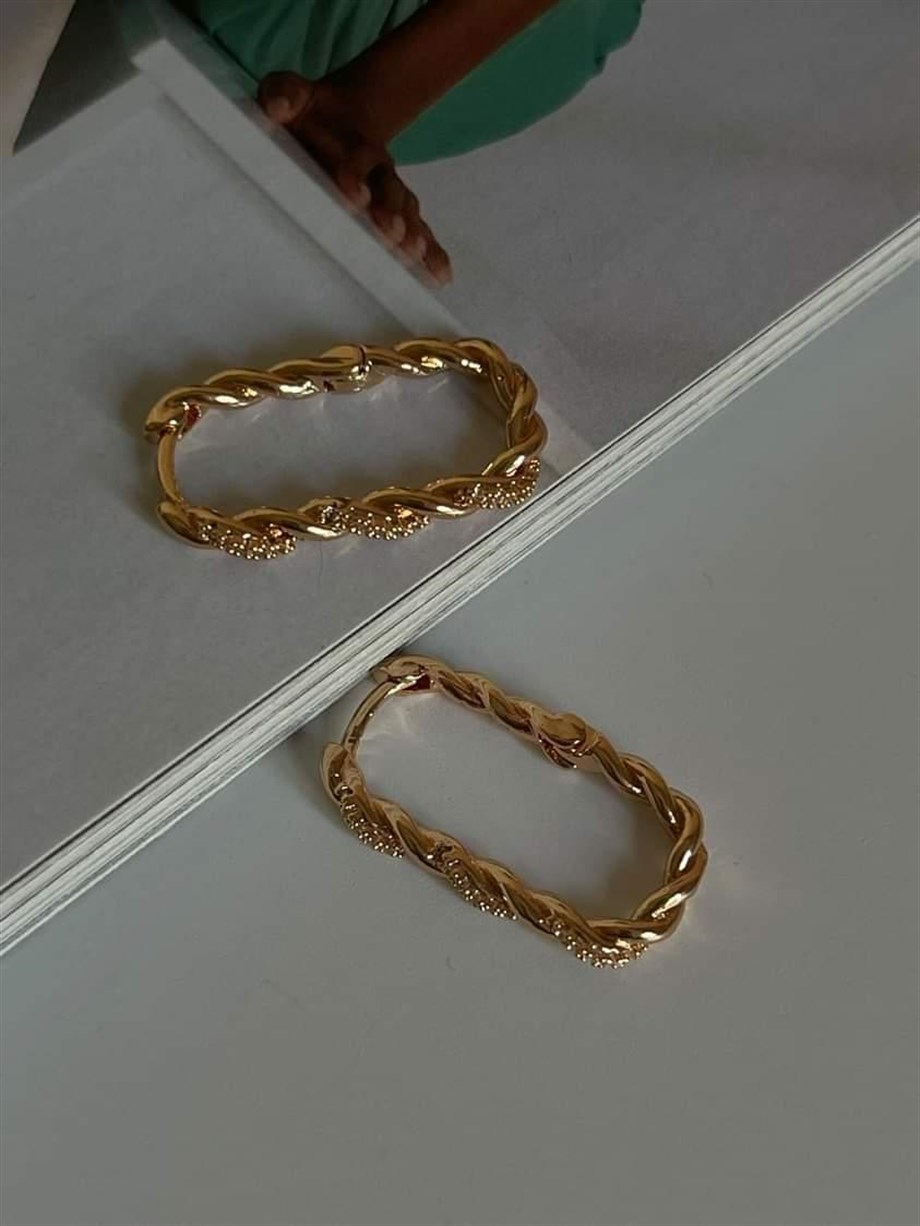 Özel Kaplama Gold Renk Zirkon Taşlı Kare Küpe (2.5 Cm)