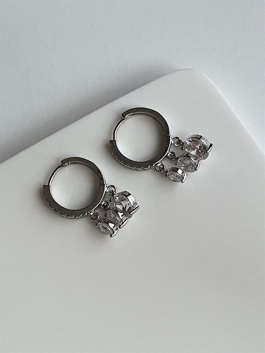 Özel Kaplama Gümüş Renk Baget Taşlı Shakira Küpe (2.5 Cm)