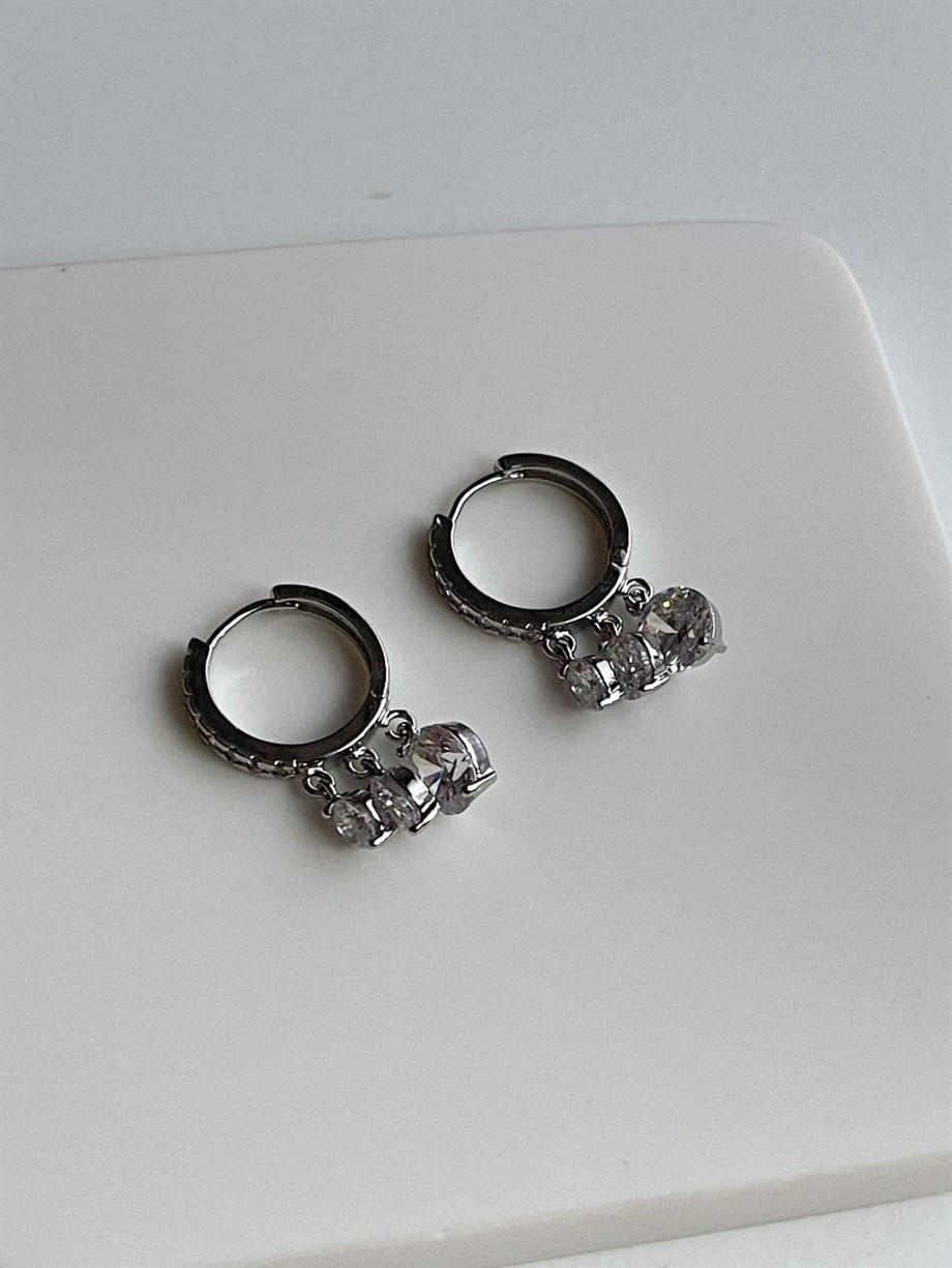 Özel Kaplama Gümüş Renk Baget Taşlı Shakira Küpe (2.5 Cm)