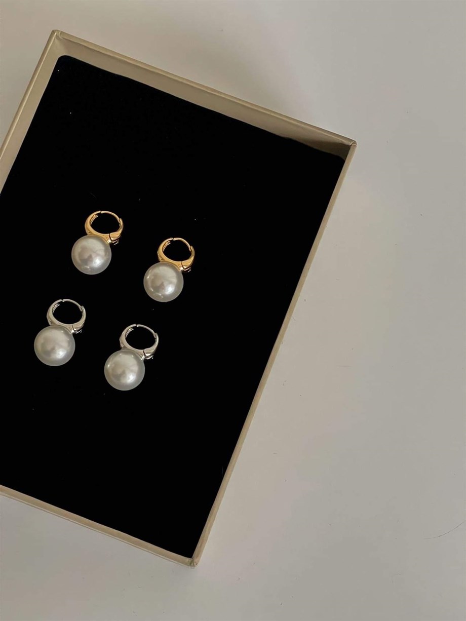 Özel Kaplama Gümüş Renk İncili Küpe (2 Cm)