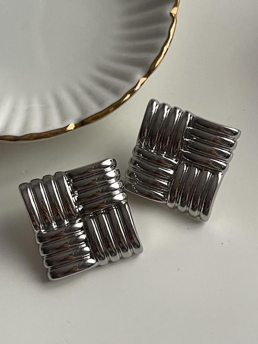 Özel Kaplama Gümüş Renk Vintage Küpe (2.40 Cm)
