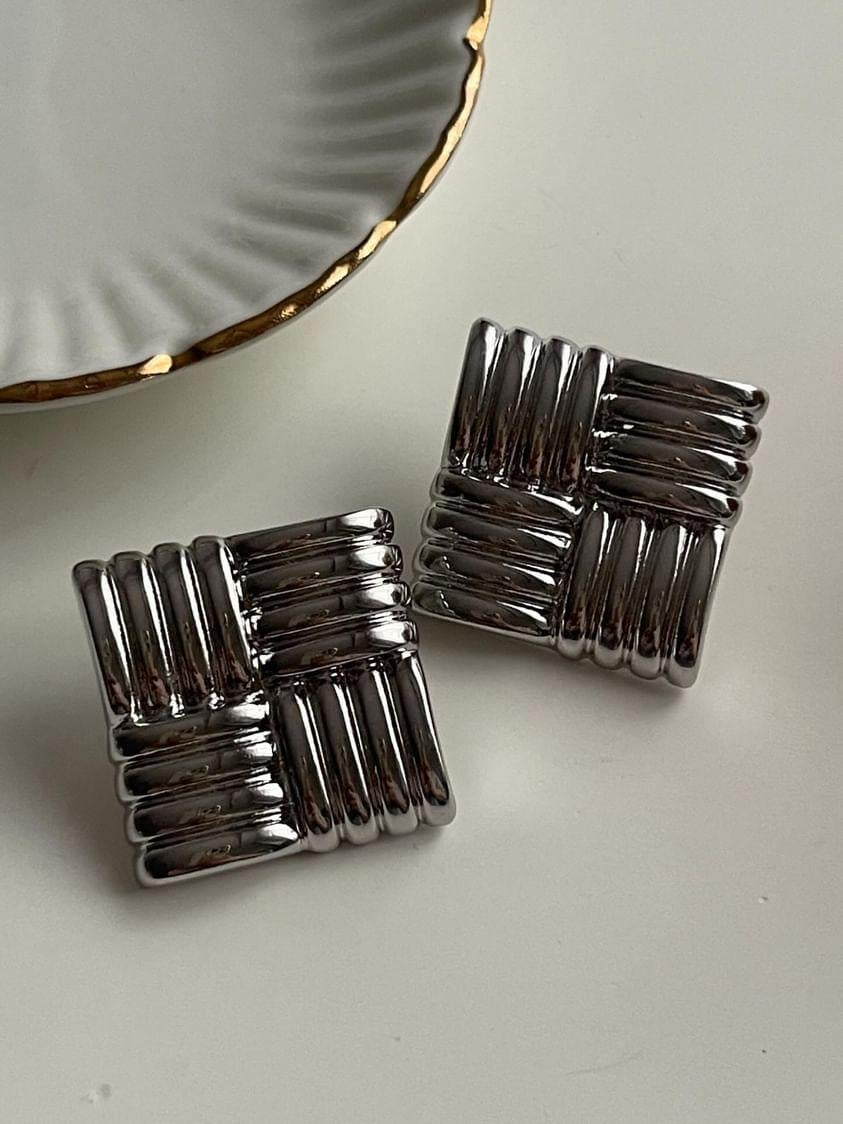 Özel Kaplama Gümüş Renk Vintage Küpe (2.40 Cm)