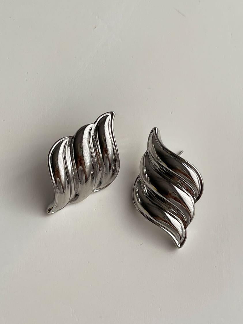 Özel Kaplama Gümüş Renk Vintage Küpe (3 Cm)