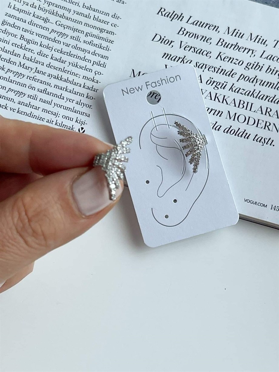 Özel Kaplama Gümüş Renk Zirkon Taşlı Ear Cuff Tekli Küpe (2.20 Cm)