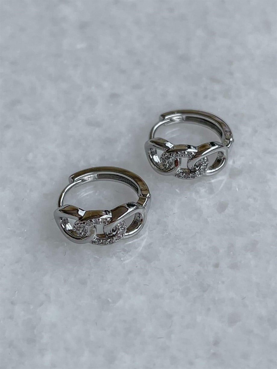 Özel Kaplama Gümüş Renk Zirkon Taşlı Zincir Model Halka Küpe (1.5 Cm)