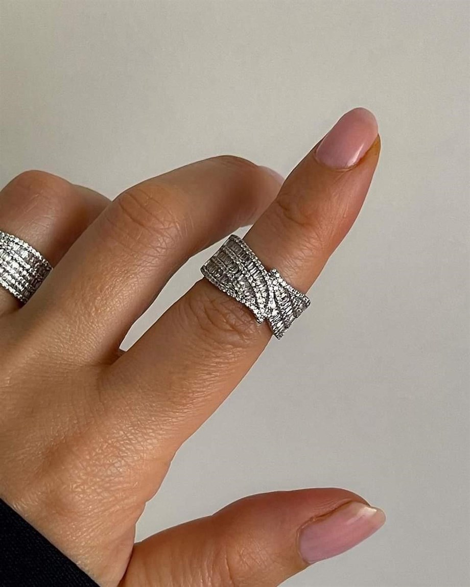 Özel Kaplama Premium Gümüş Renk Zirkon Taşlı Numaralı Yüzük (17 Numara)