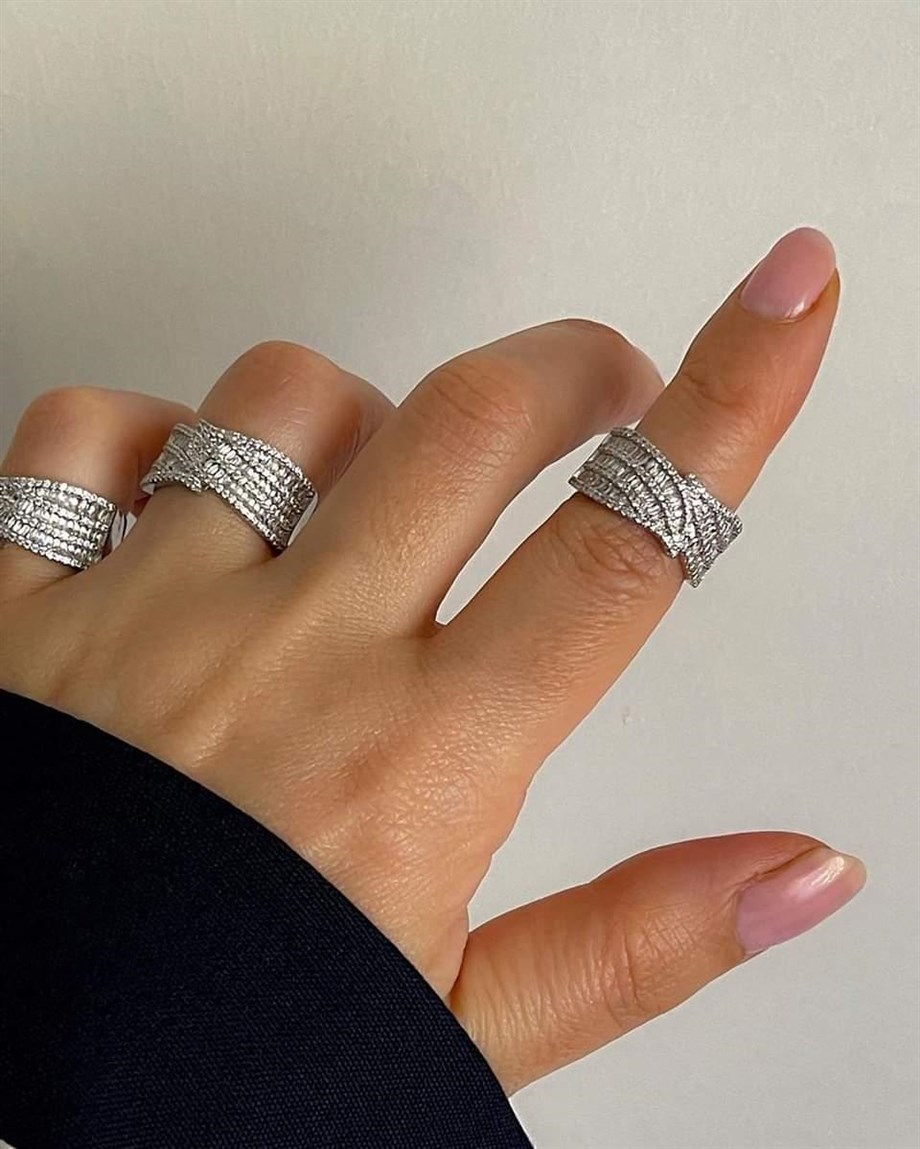 Özel Kaplama Premium Gümüş Renk Zirkon Taşlı Numaralı Yüzük (17 Numara)
