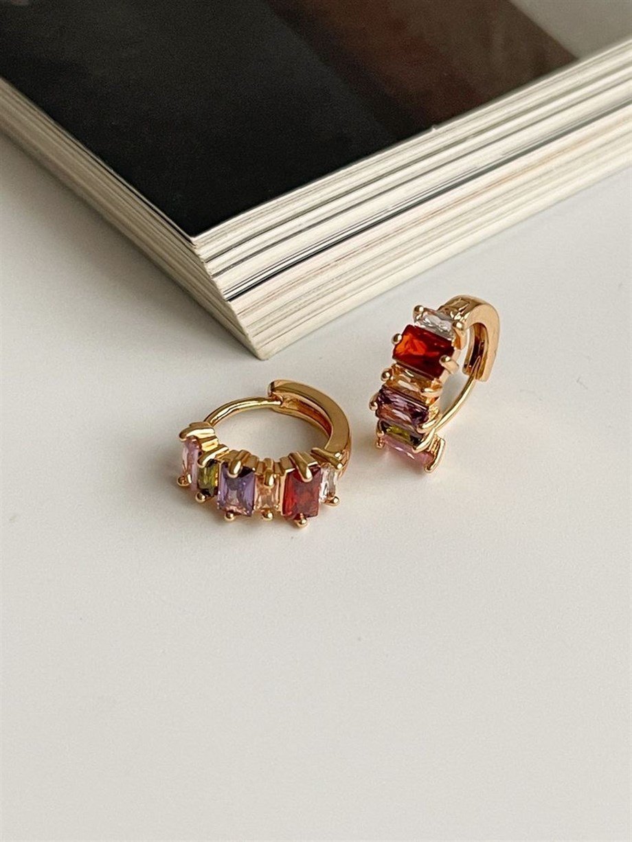 Özel Kaplama Renkli Baget Taşlı Halka Küpe (1.5 Cm)