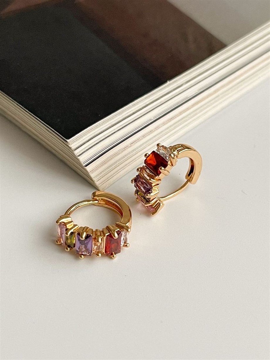 Özel Kaplama Renkli Baget Taşlı Halka Küpe (1.5 Cm)