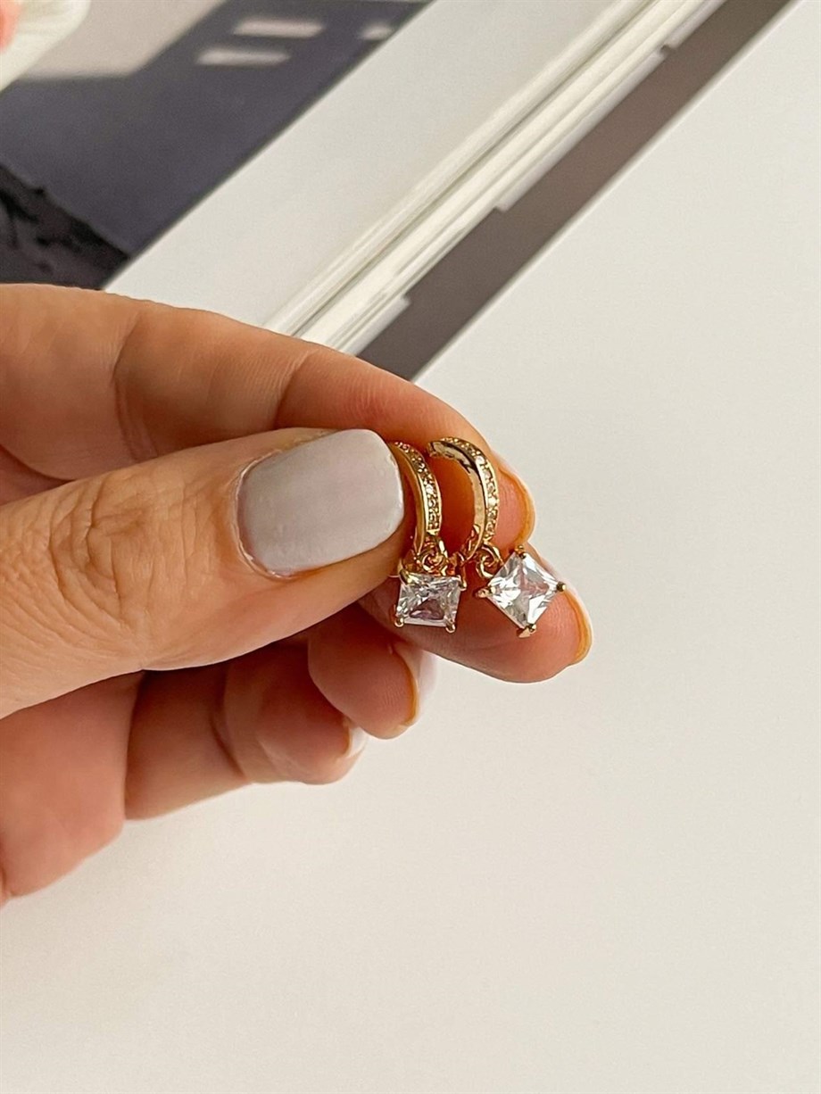 Özel Kaplama Taşlı Küpe (2 Cm)