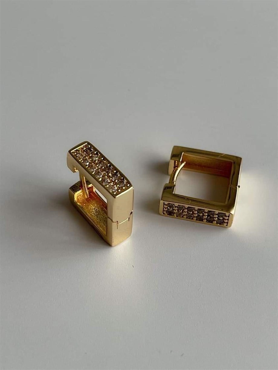 Özel Kaplama Zirkon Taşlı Kare Küpe (1.40 Cm)