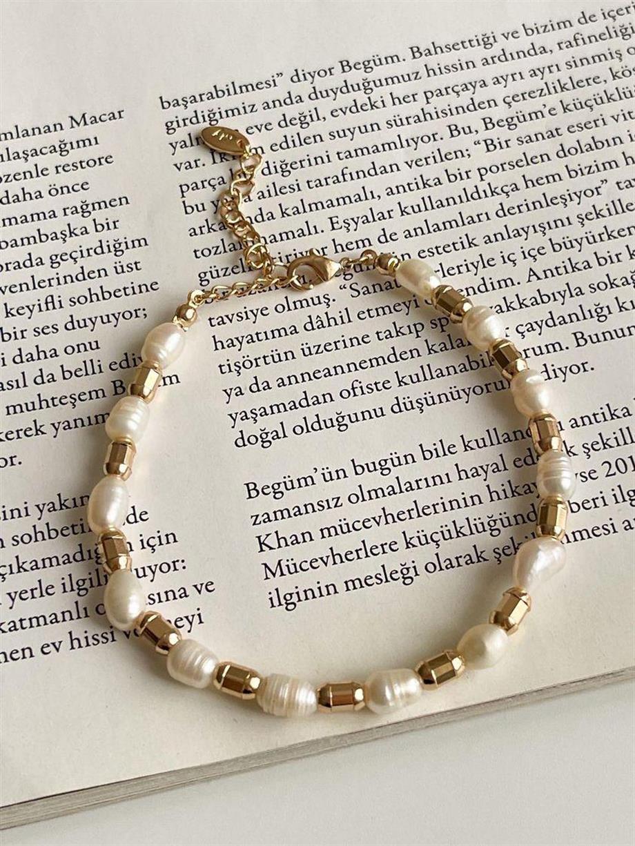 Özel Mikro Altın Kaplama İncili Gold Boncuklu Vip Bİleklik (22 Cm)