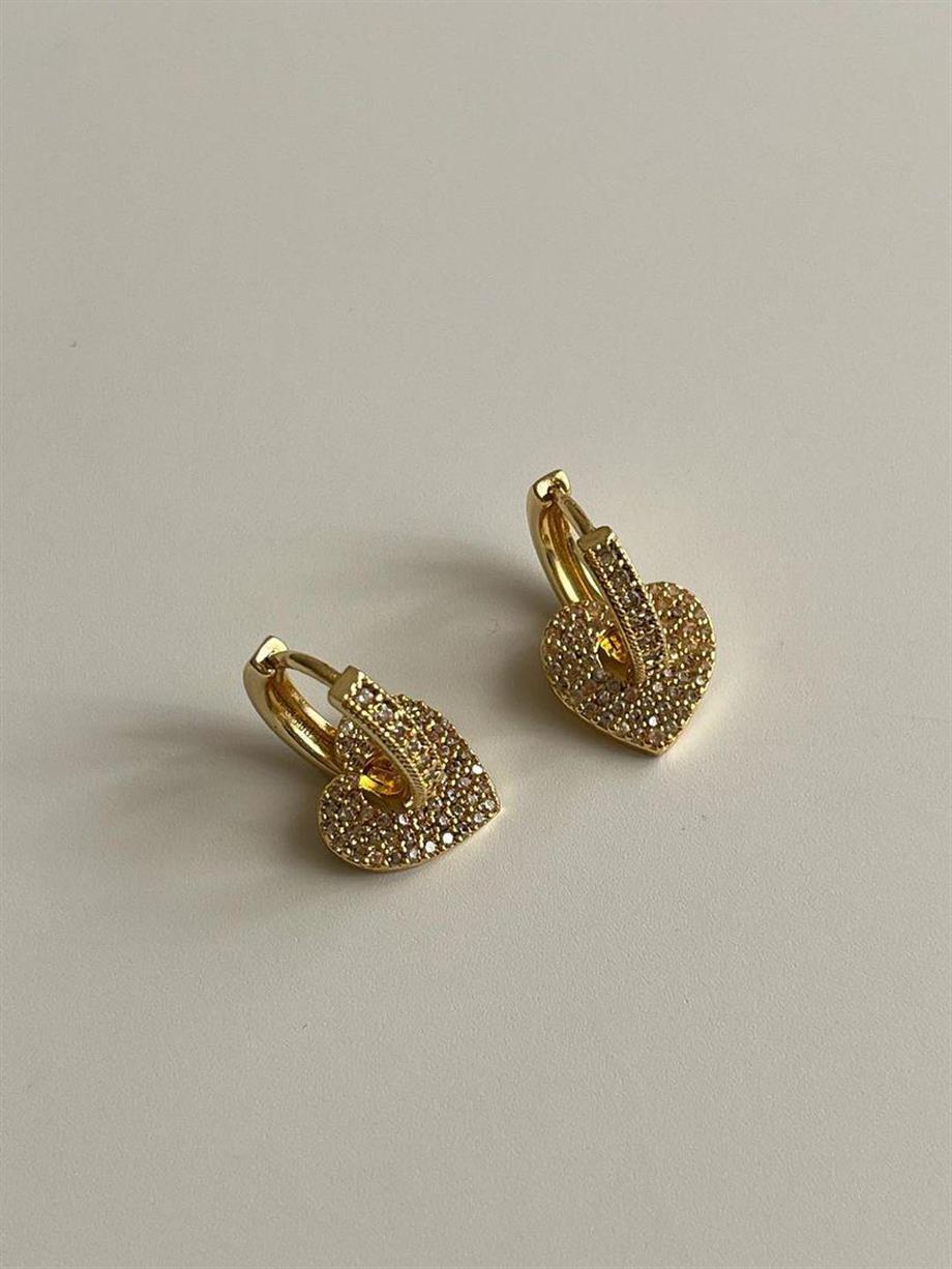 Özel Seri Gold Zirkon Taşlı Kalp Küpe (2 Cm)