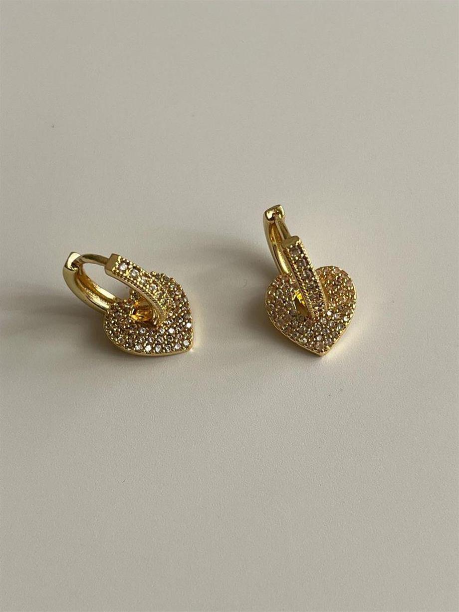 Özel Seri Gold Zirkon Taşlı Kalp Küpe (2 Cm)