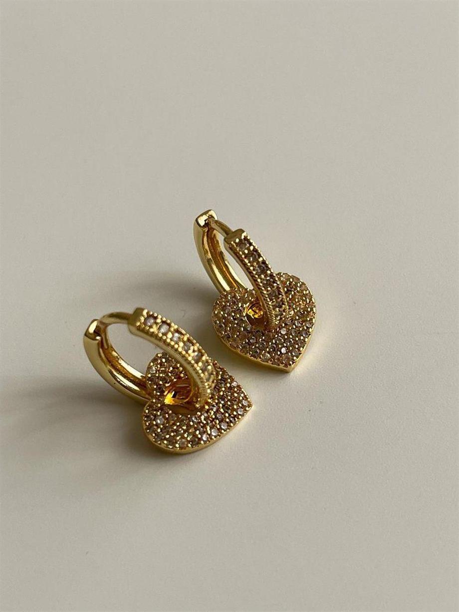 Özel Seri Gold Zirkon Taşlı Kalp Küpe (2 Cm)